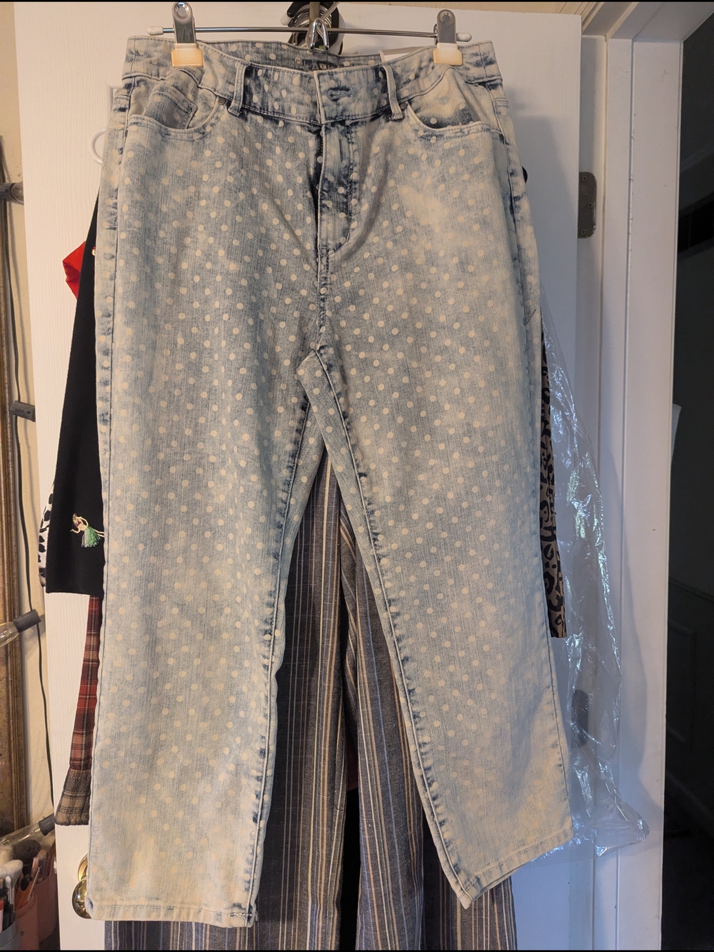 Brand New Chico's Platinum Light Blue Polka Dot Straight-Leg Jeans